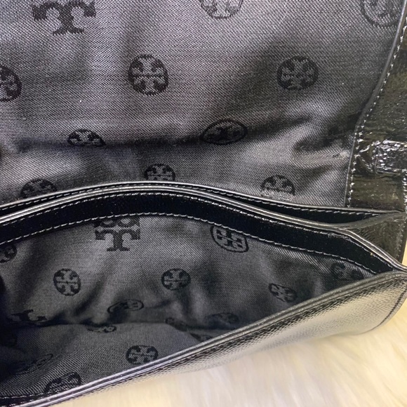 ✨Tory Burch Adalyn Crossbody Turnlock Black Clutch - Picture 8 of 15